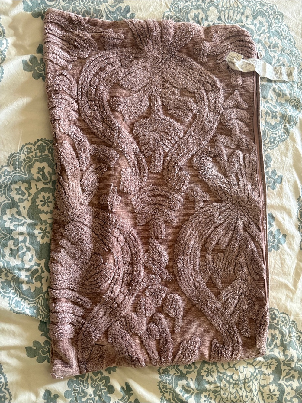 Pottery barn Textured Mauve embroidered pillow cover 16x26